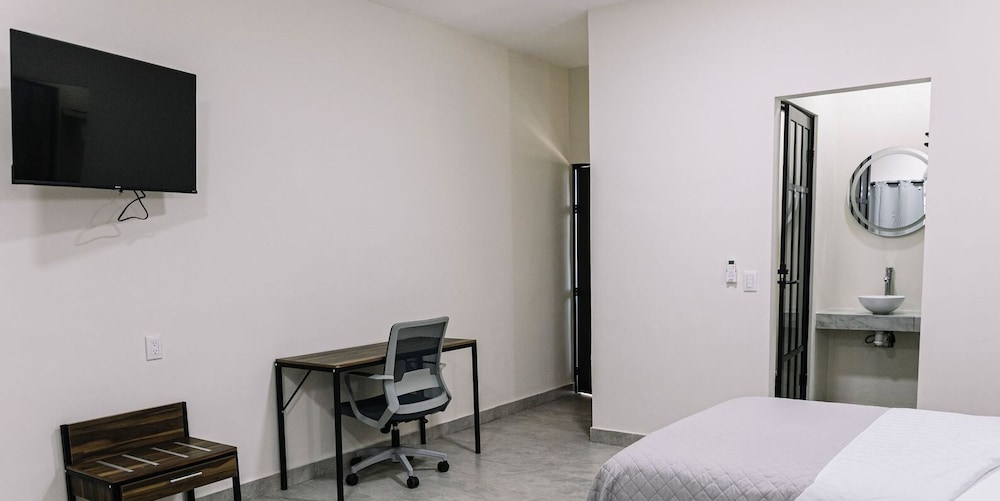 Deluxe Double Room, River View photo 2