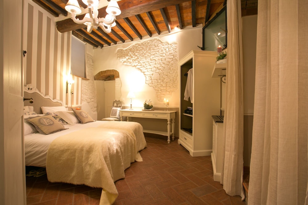 Double Or Twin Room photo 3
