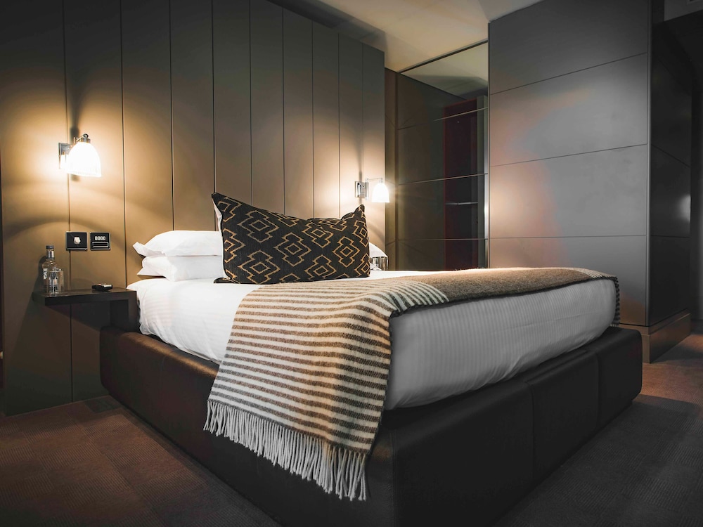 Executive Room, 1 King Bed photo 2