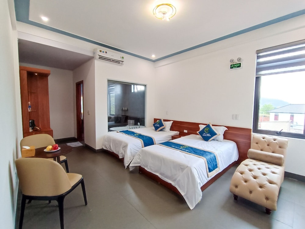Deluxe Double Room, Garden View