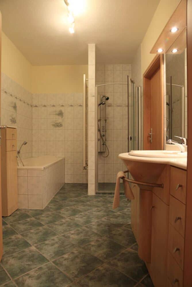 Standard Triple Room, Valley View photo 2