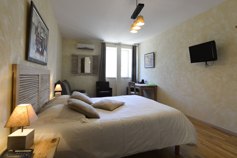 Superior Double Room - Photo 2