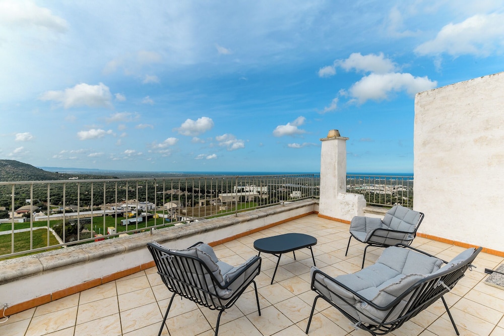 Apartment, Partial Sea View