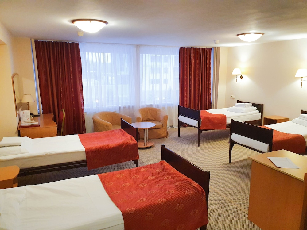 Economy Quadruple Room, 1 Bedroom photo 1