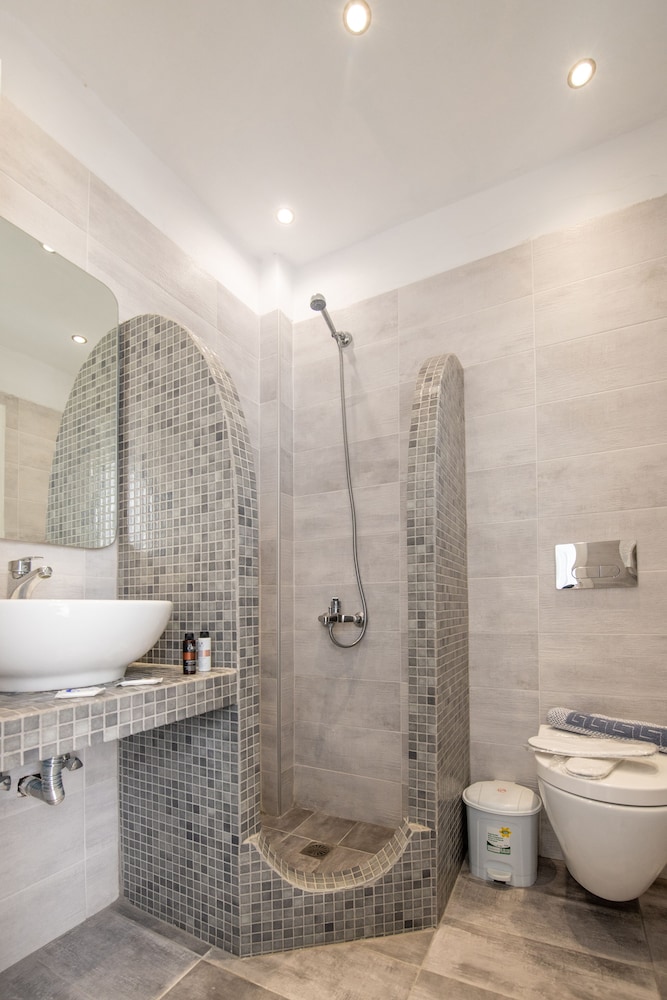 Triple Room - Photo 7
