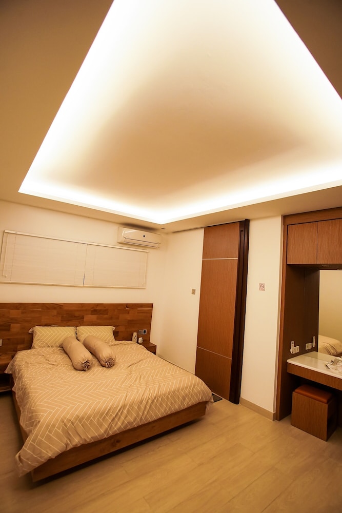 Villa, 2 Bedrooms, Pool View