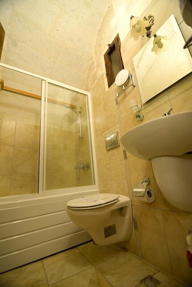 Standard Room photo 3
