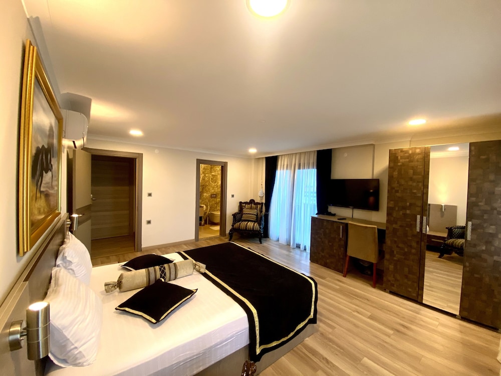 King Suite