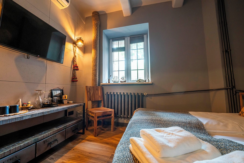 Basic Room, Pets Allowed, Ground Floor