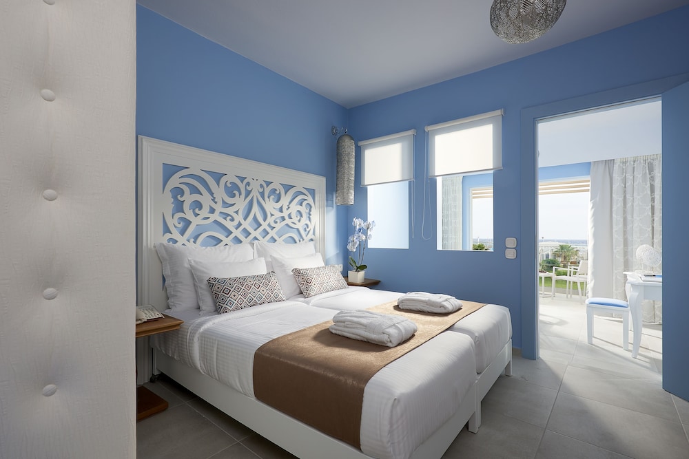 Junior Suite, Sea View, Beachfront photo 2