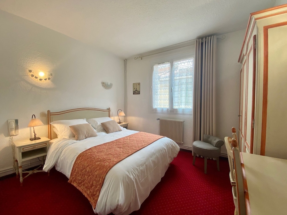 Double Room - Photo 1