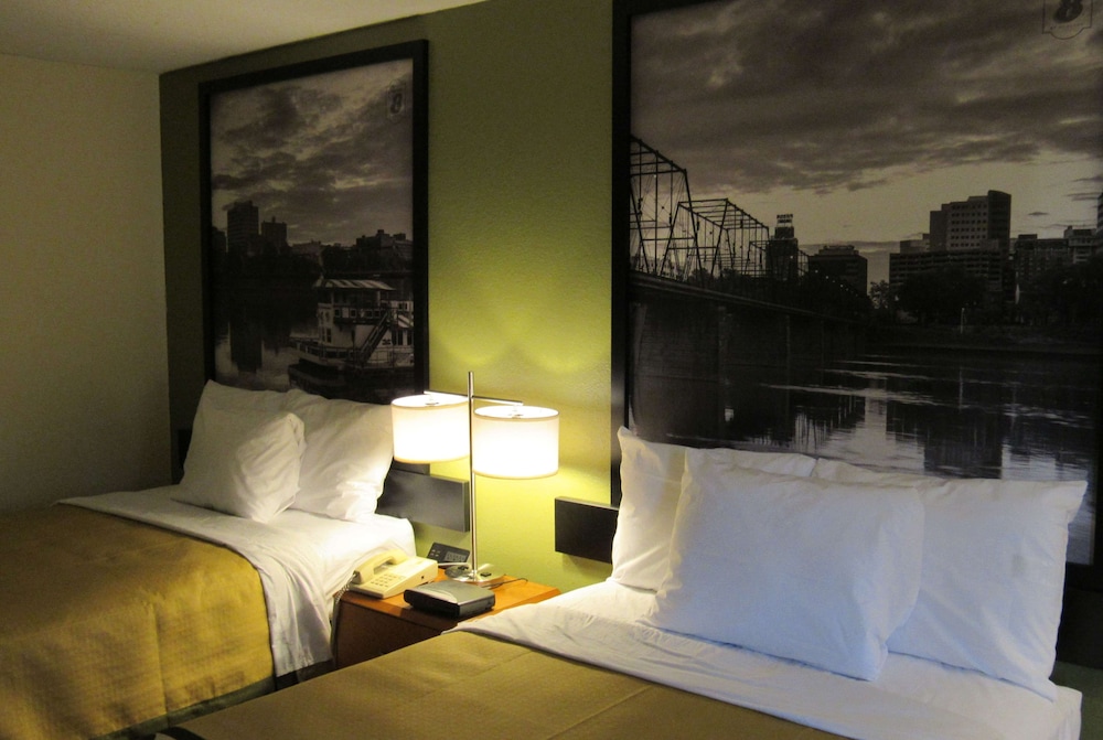 Room, 2 Double Beds, Smoking - Photo 5