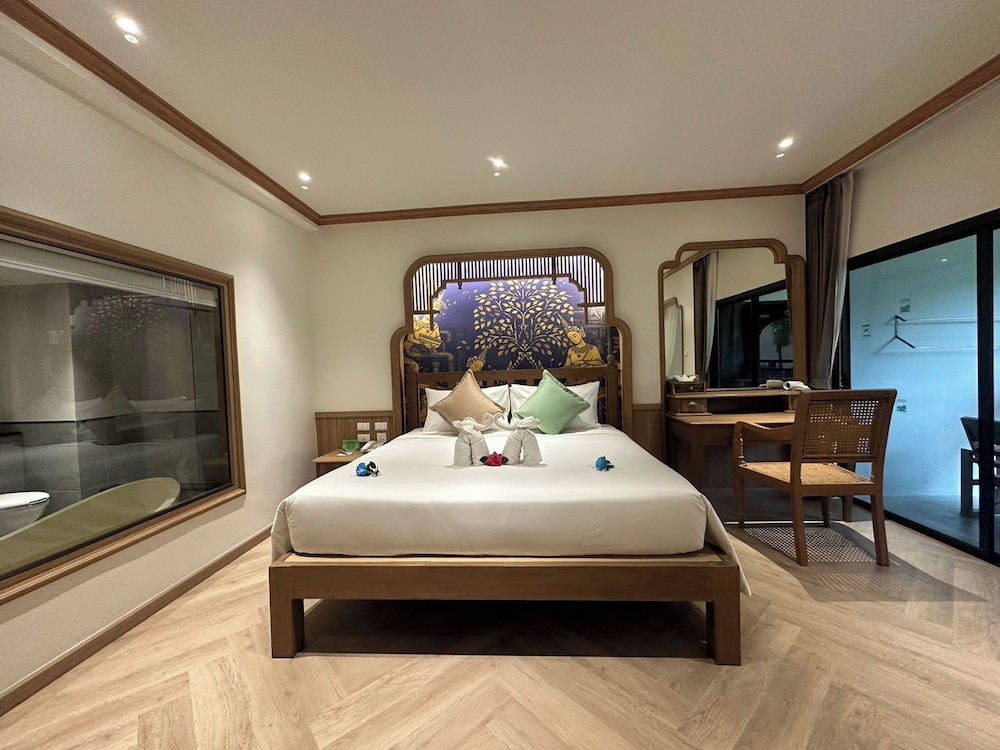 Grand Deluxe Room - Photo 4