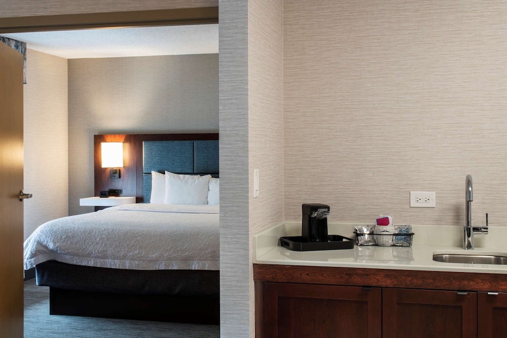 King Suite, Room - Photo 3