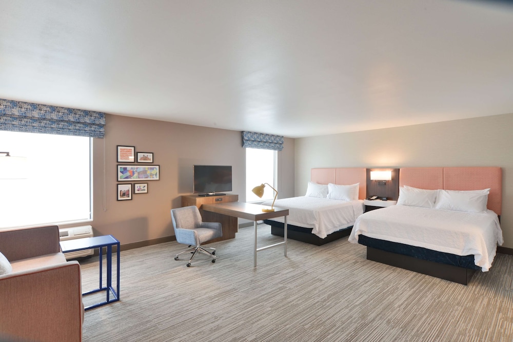 Studio, 2 Queen Beds, Accessible (Hearing) photo 1