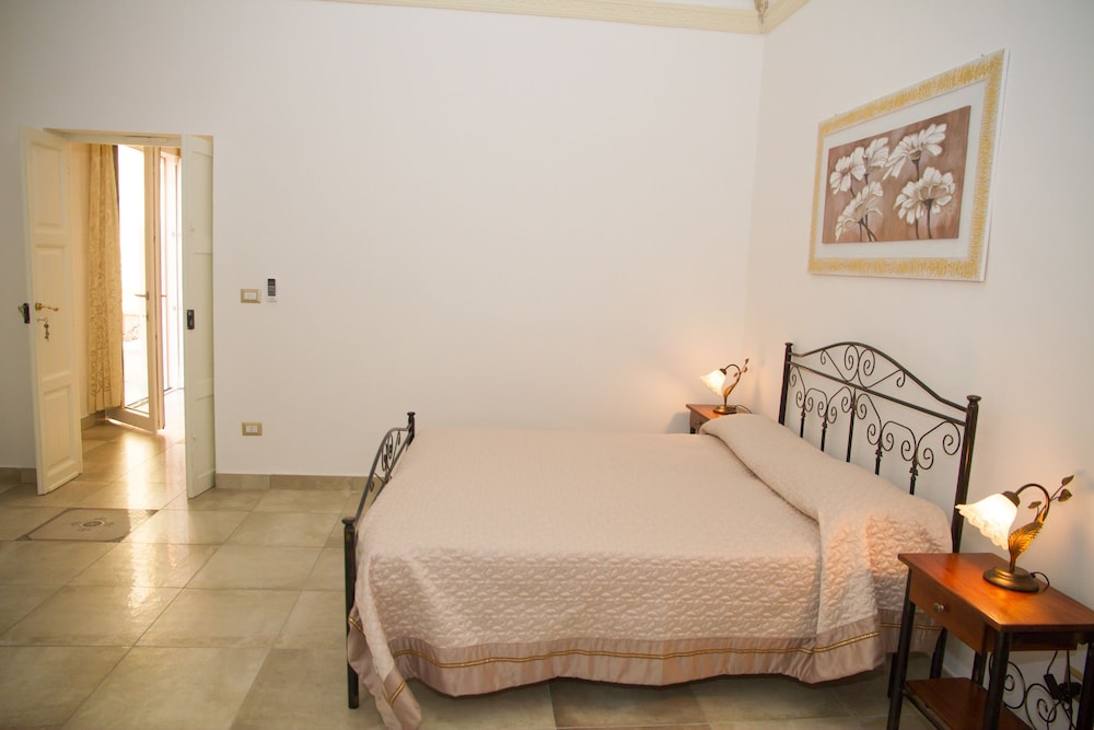 Deluxe Quadruple Room photo 1