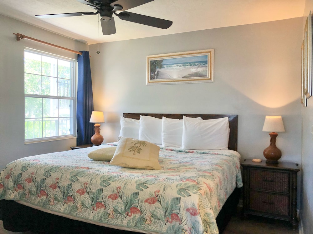 Deluxe Room, 1 King Bed