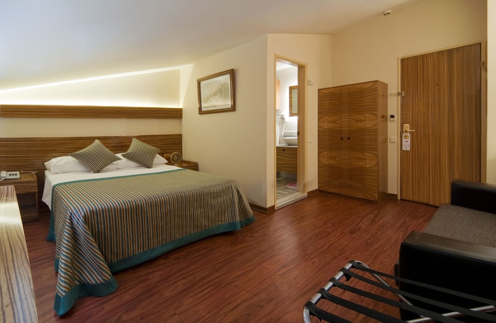 Standard Double Room photo 1