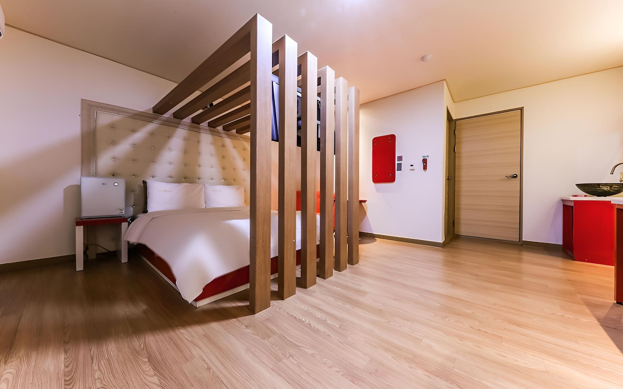 Room (Double bed cinema styler (all OTT ser) photo 3