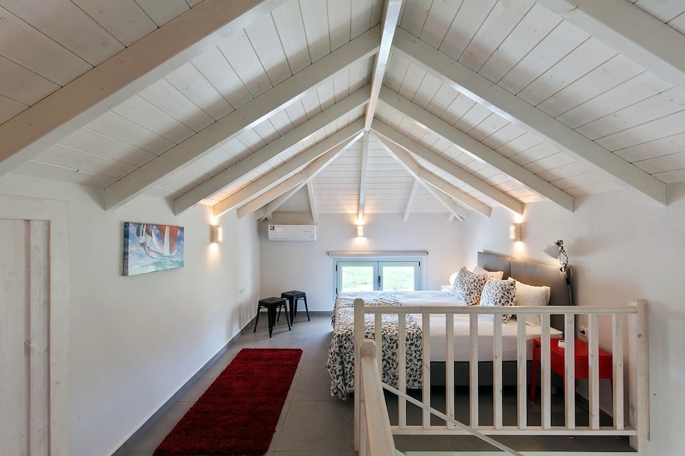 Duplex, 2 Bedrooms photo 1