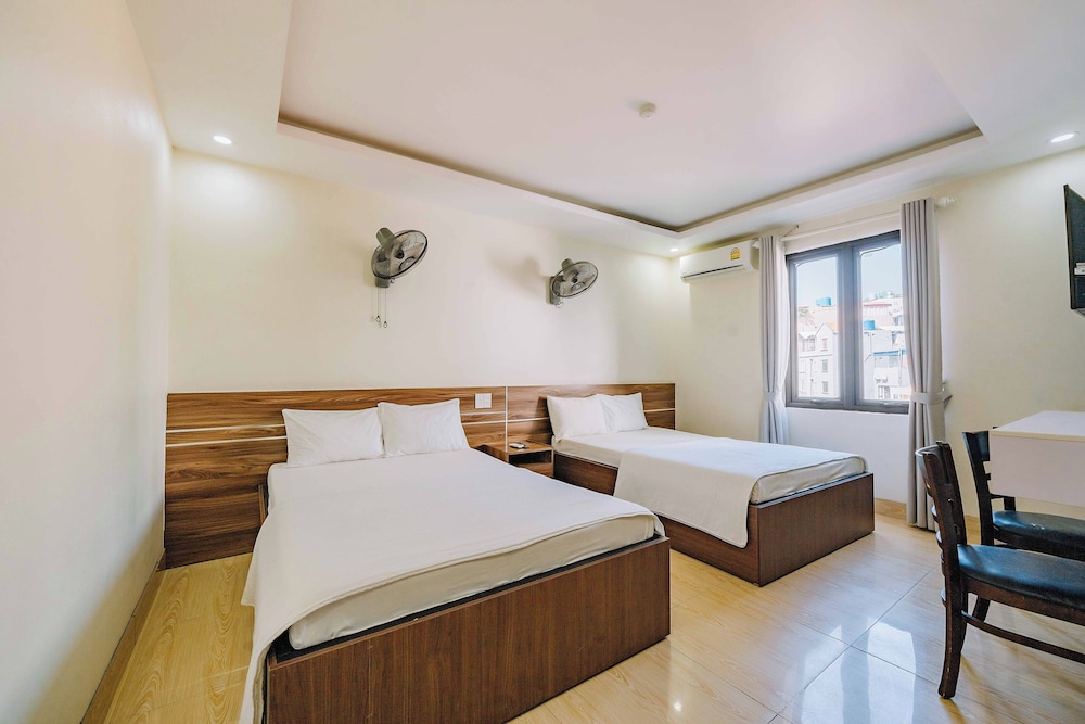 Twin Room, City View
