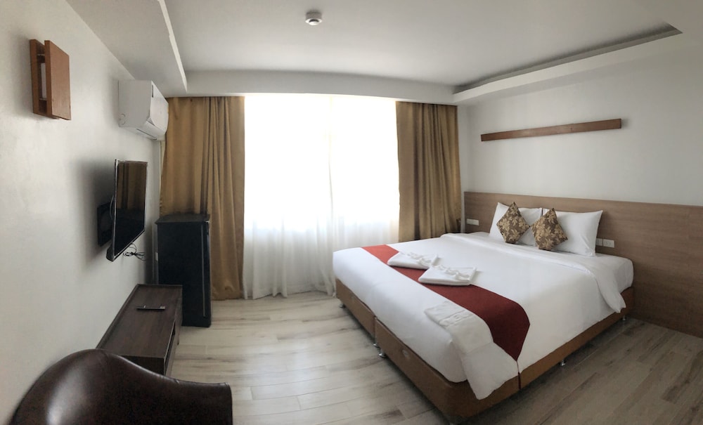 Family Quadruple Room photo 3