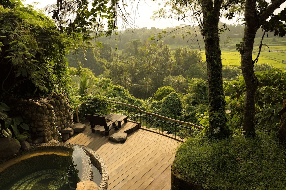 Pawon House - One Bedroom Suite Valley View