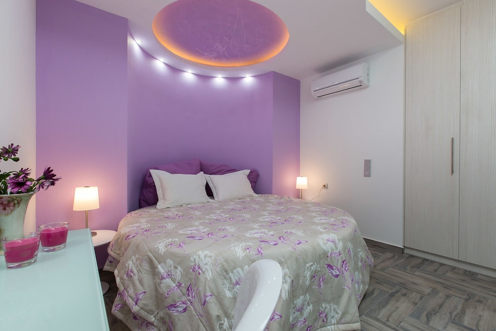 Villa, 4 Bedrooms, Private Pool (Chara) photo 1
