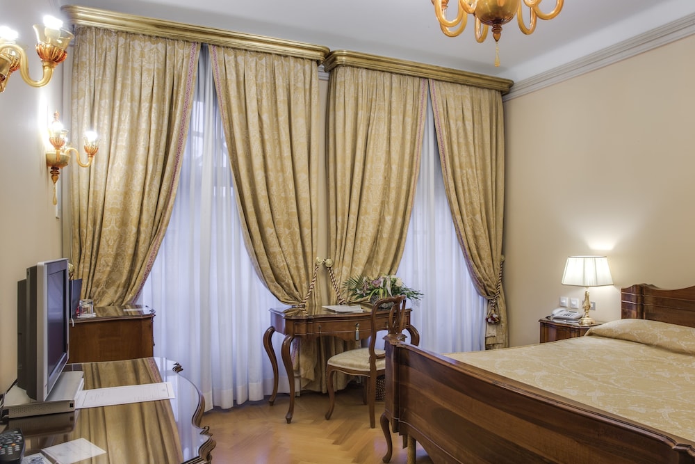 Superior Double Room, 1 King Bed