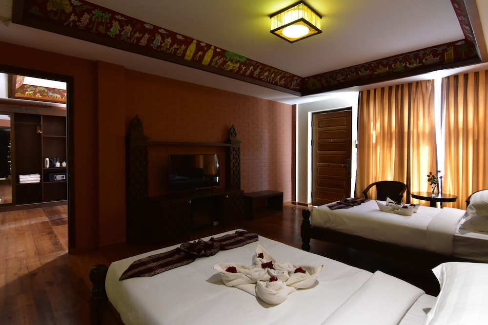 Grand Deluxe Room photo 2