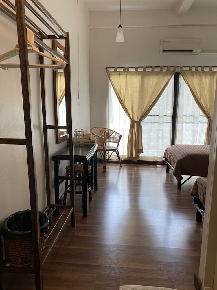 Air-Con Superior Twin room