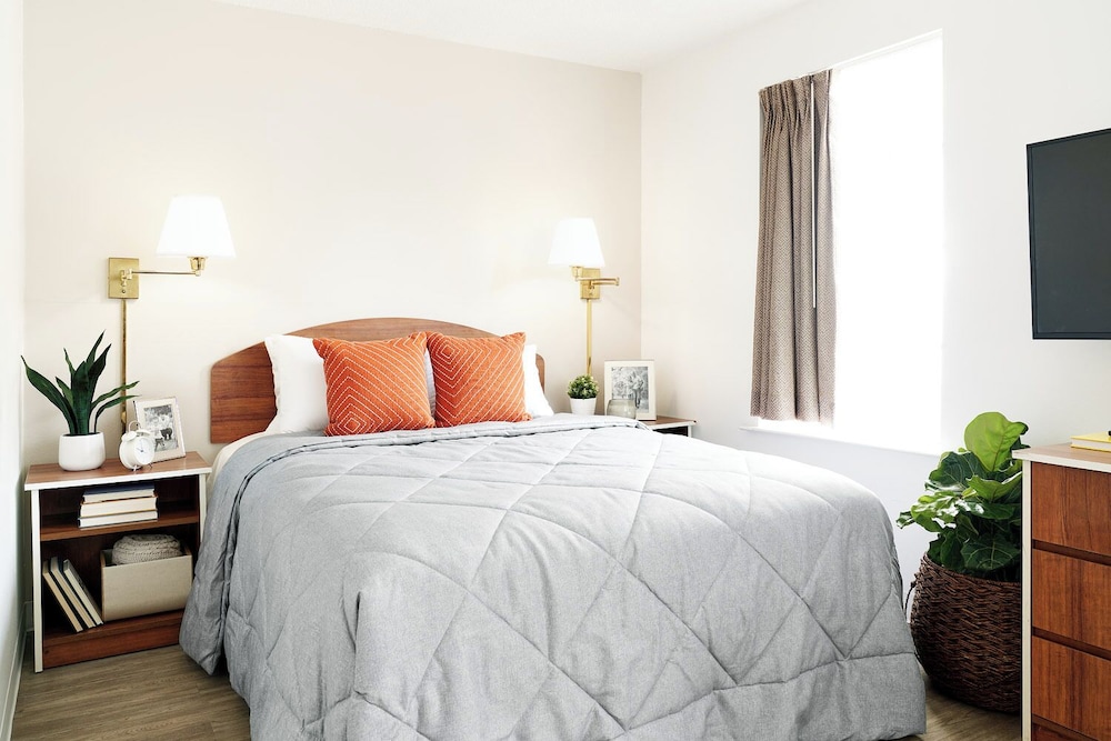 Standard Room, Multiple Beds, Non Smoking photo 3