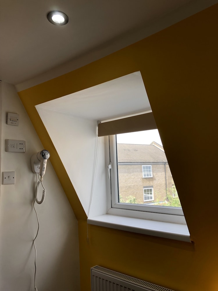 Classic Double Room, 1 Double Bed, Non Smoking, Private Bathroom