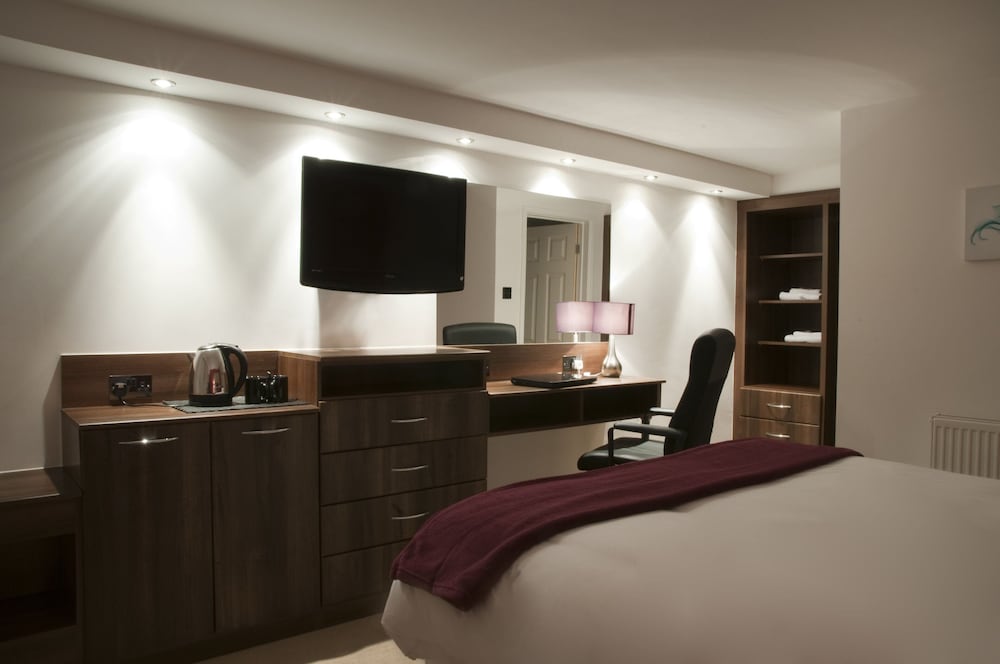 Family Room photo 2