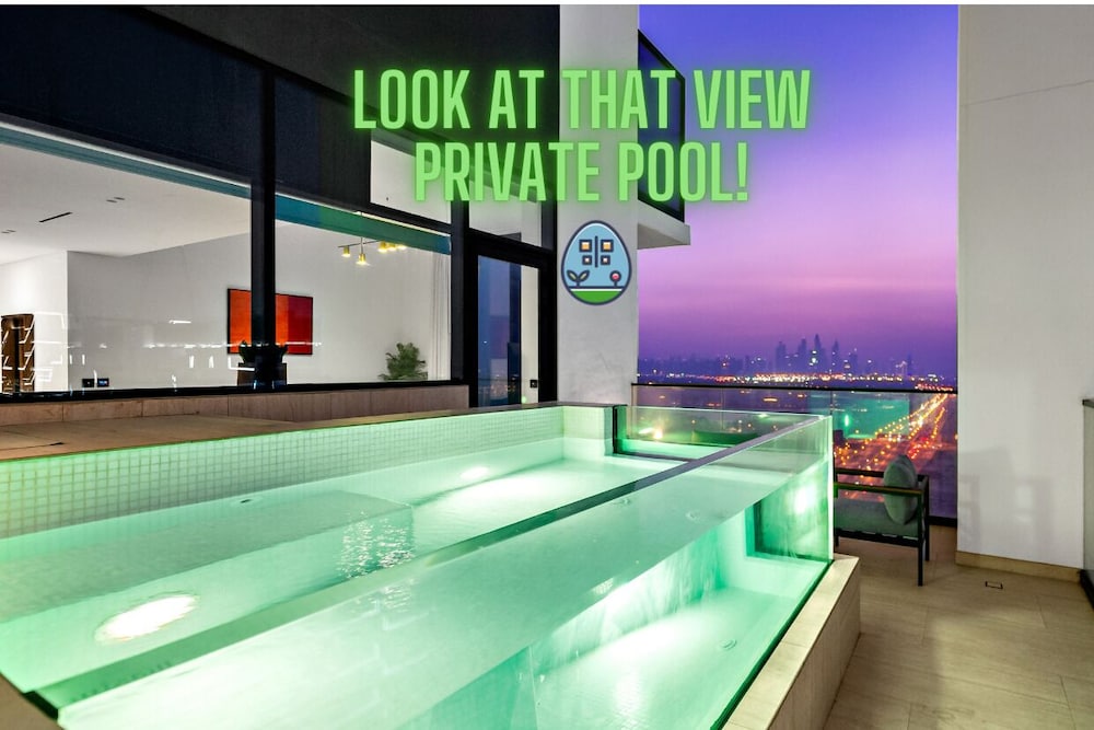 Luxury Apartment, 2 Bedrooms, Balcony, City View
