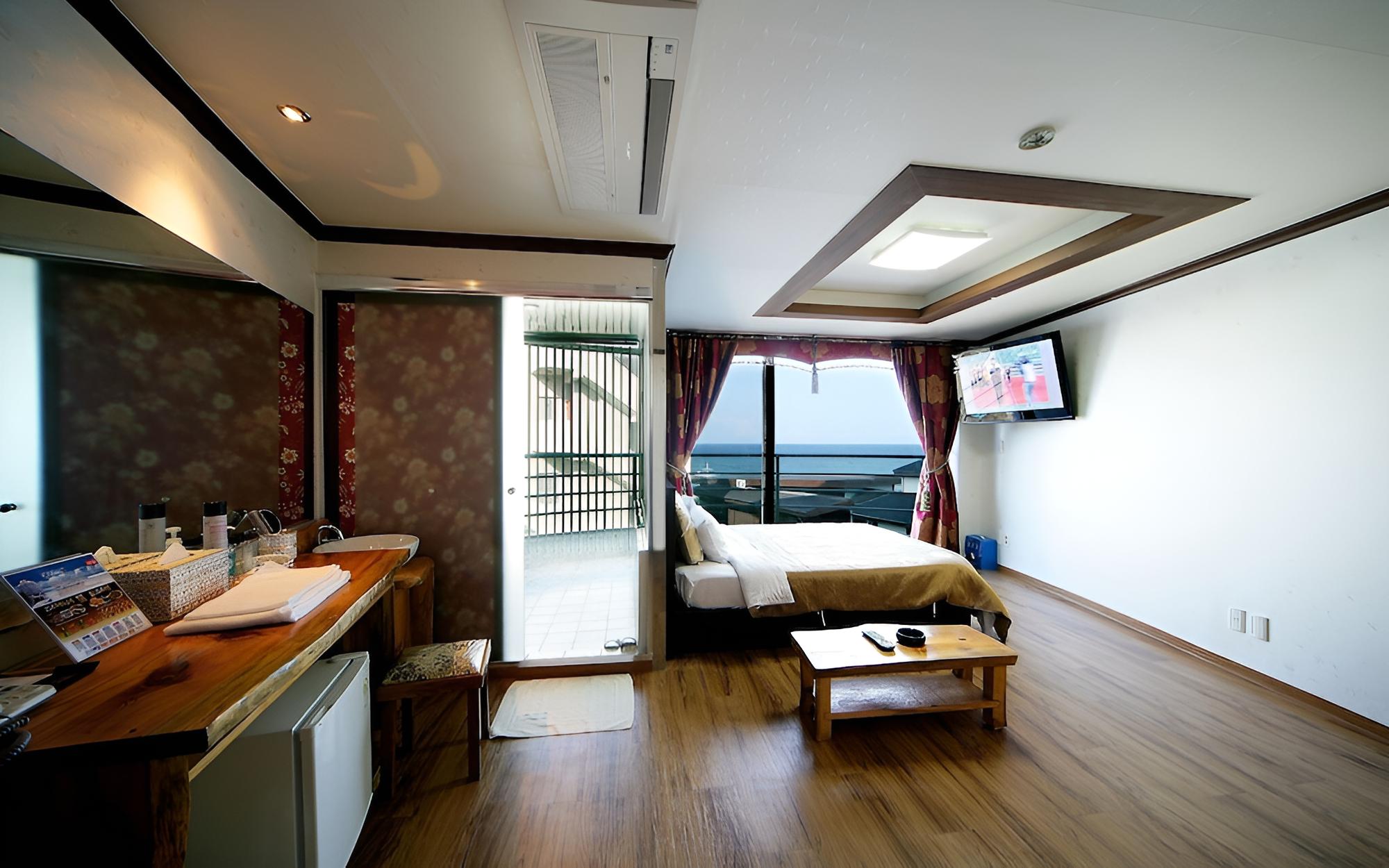 Room (ExclusiveDeluxe Ondol)