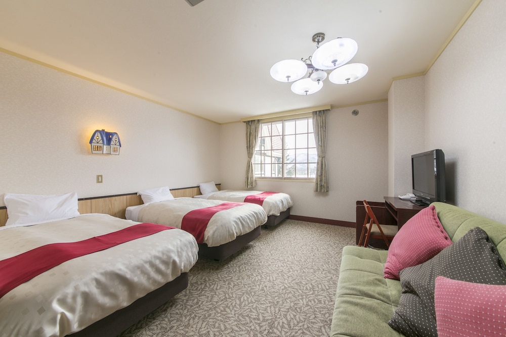 Triple Room