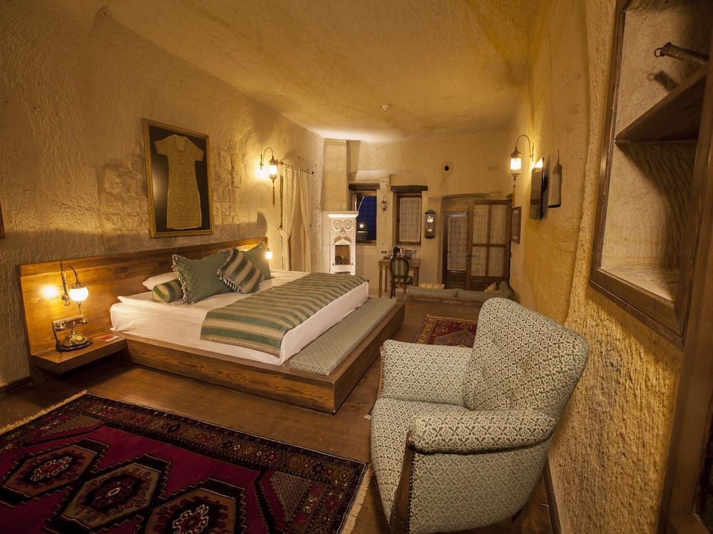 Suite Real Cave
