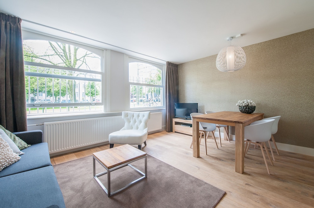 Apartment, 1 Bedroom, Balcony photo 2