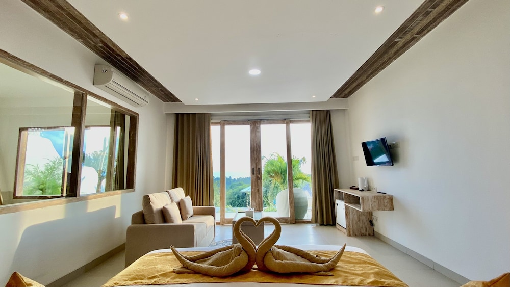 Luxury Room - Photo 2