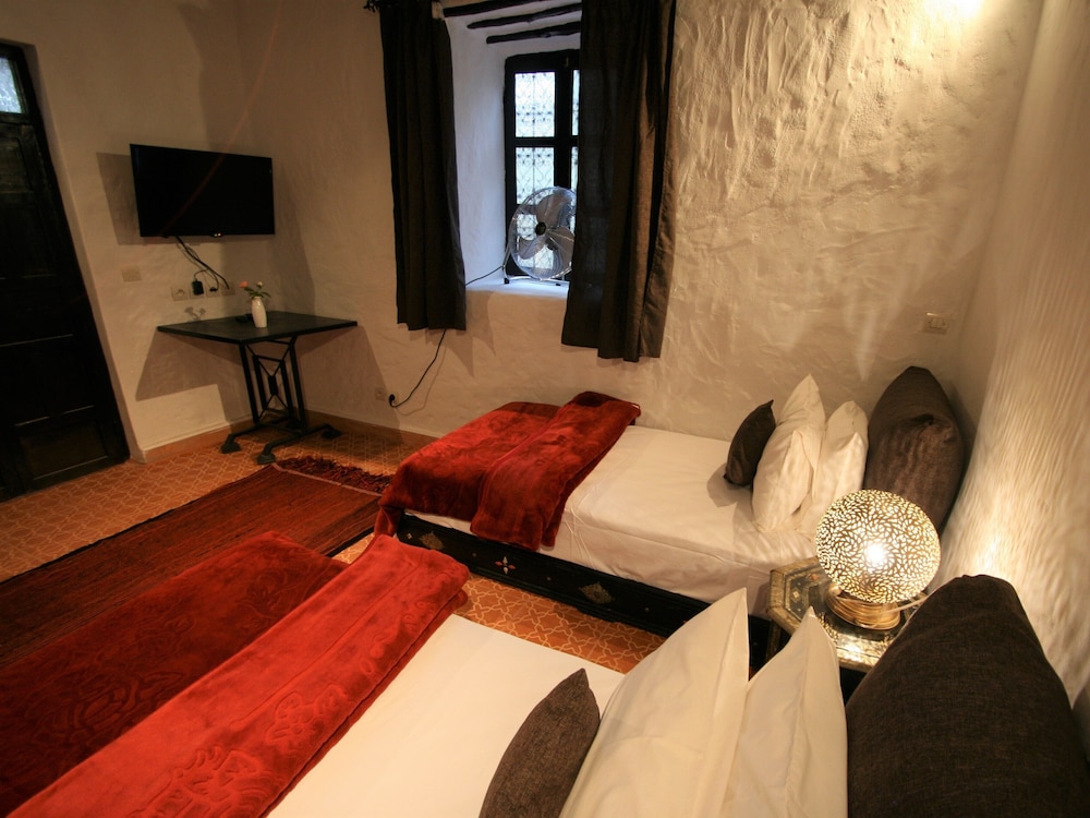 Traditional Cottage photo 3