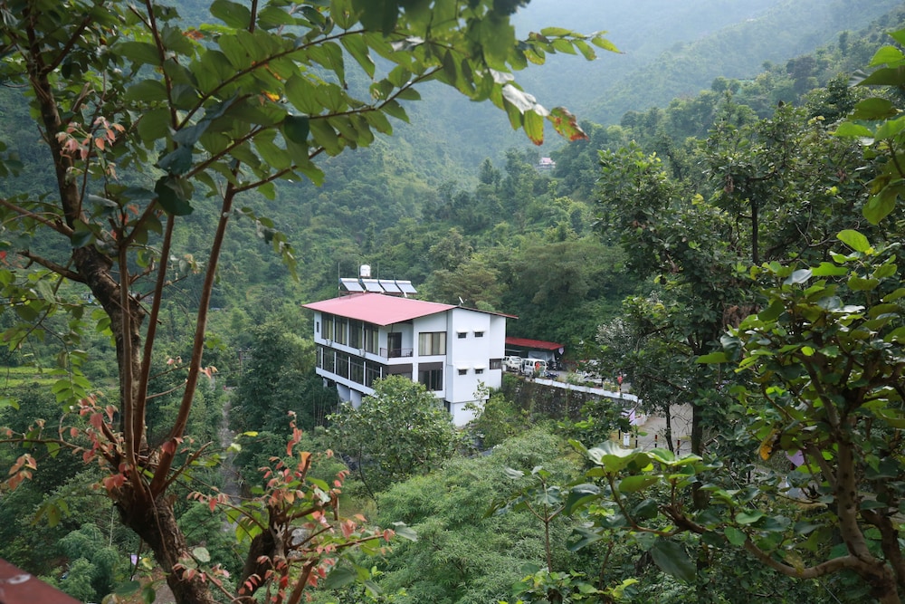 Anukrah photo 3