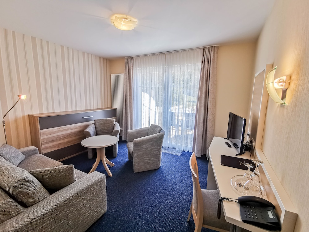 Junior Suite, Terrace photo 2