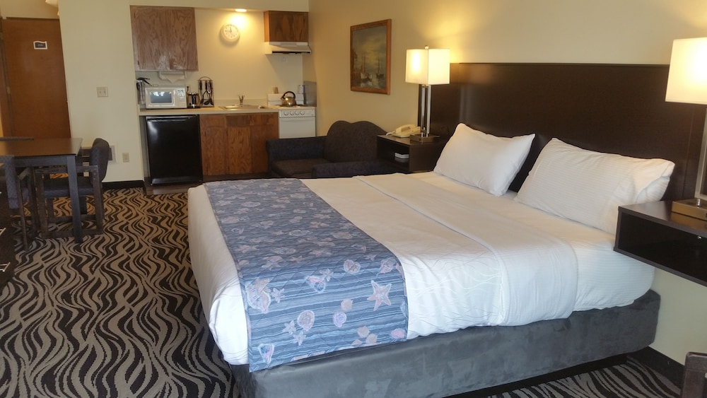 Standard Studio, Ocean View, Oceanfront (Not Pet Friendly) photo 2