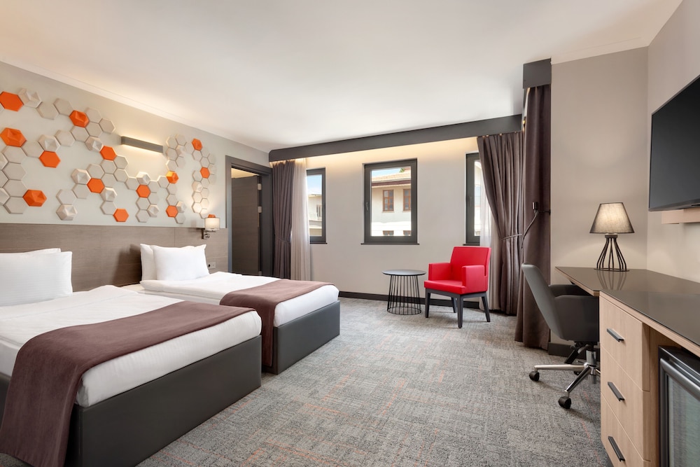 Family Room, Multiple Beds, Non Smoking photo 2
