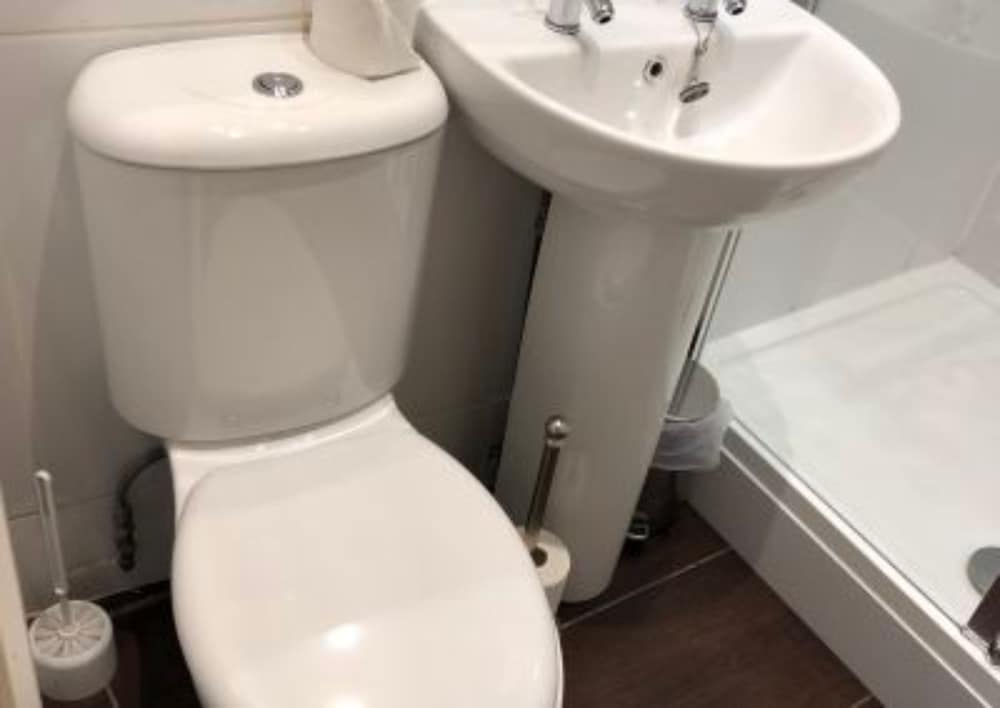 Standard Double Room - Photo 6