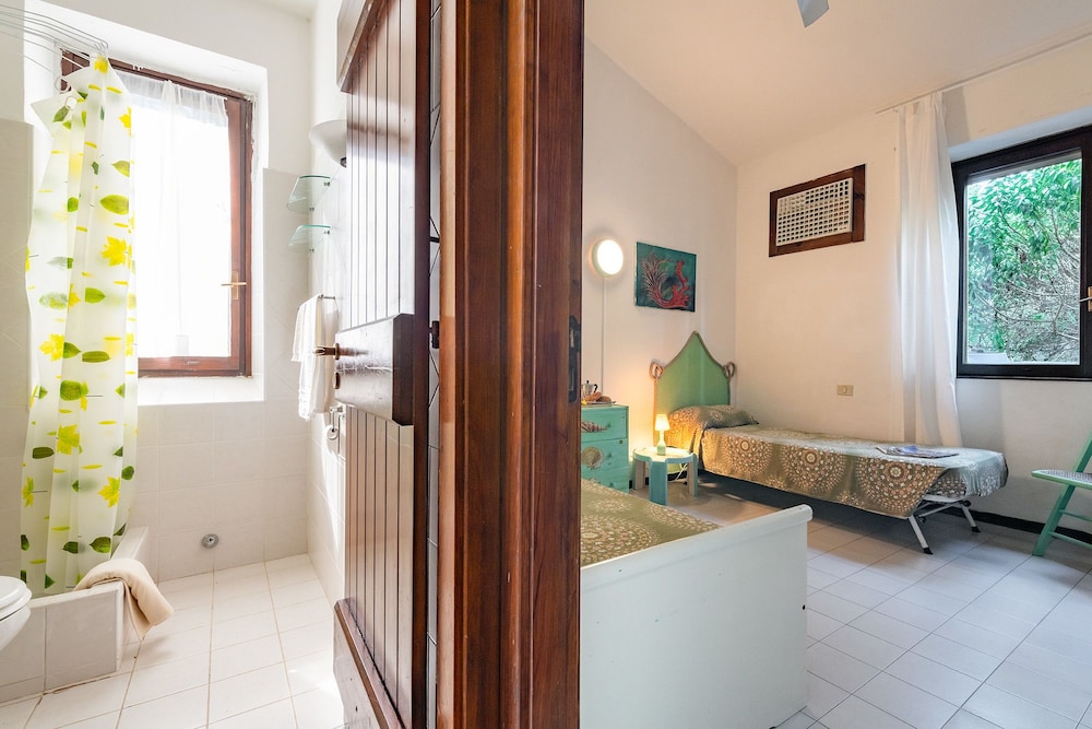 Villa, 4 Bedrooms photo 3