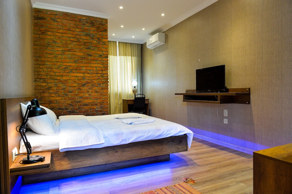 Deluxe Double or Twin Room photo 1