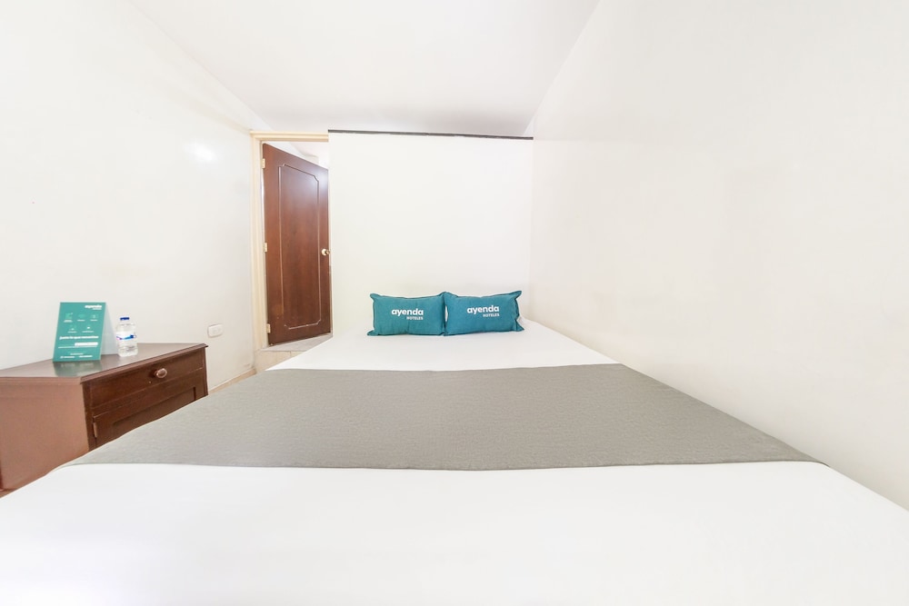 Economy Double Room photo 2