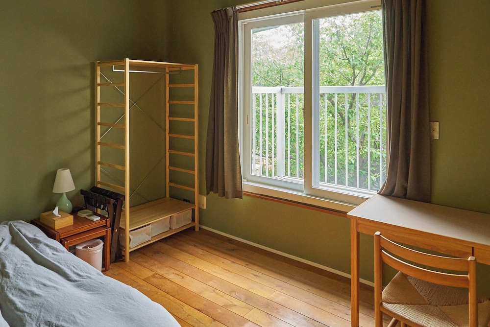 Basic Single Room photo 1